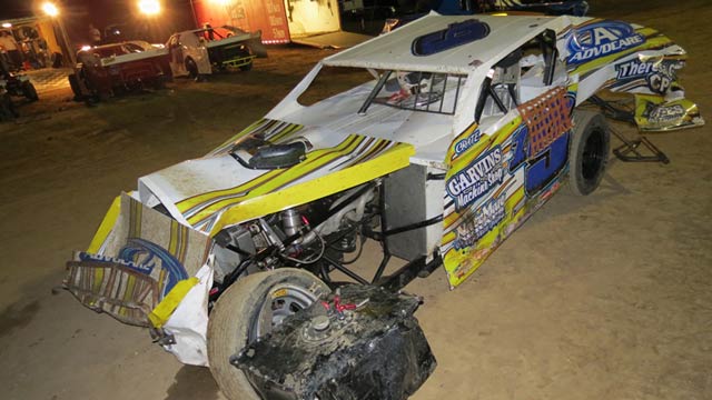 Kennedale Speedway Park IMCA Modified Crash